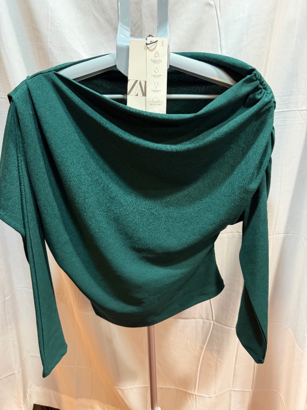 ZARA New With Tags Dark Green Off The Shoulder Ruched Blouse Size Medium